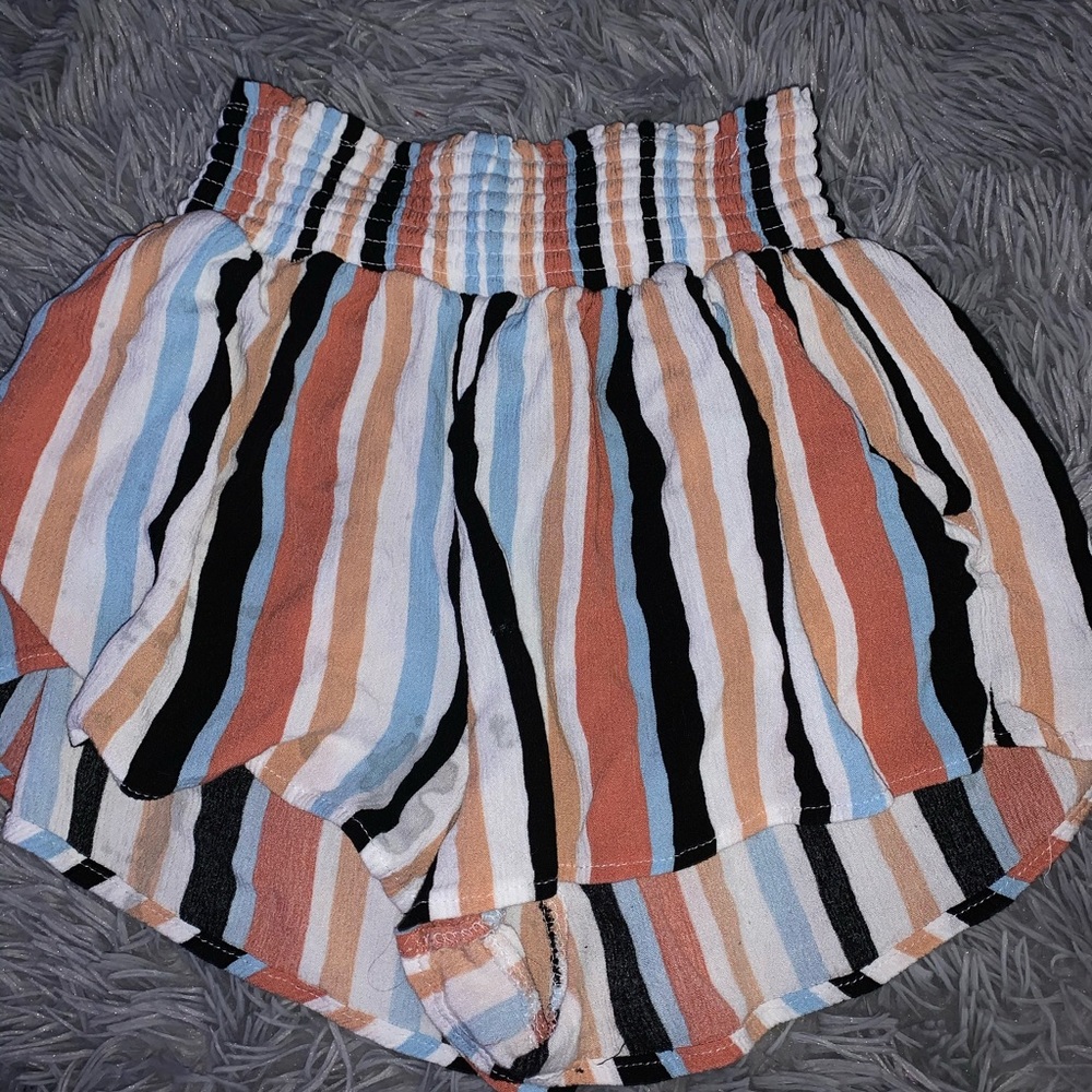 cute flowy shorts